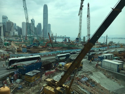 張德江訪港灣仔海濱工地停工四天