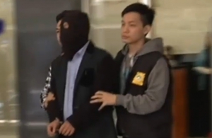 澳門海關一名廳長涉串同假卡集團犯案被捕