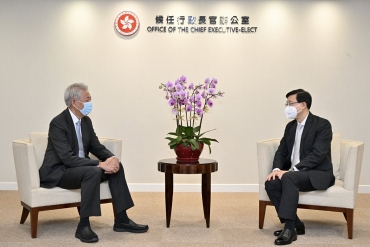 李家超正式成為候任行政長官後　首晤新加坡國務資政張志賢