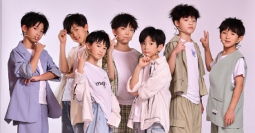 內地「天府少年團」成員平均8歲 官媒斥「童工」後改名