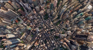 【紙媒觀點】單位細小+地王價飆升 本港樓市怪象有幾多？