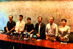 民主派指引用《緊急法》香港將萬劫不復
