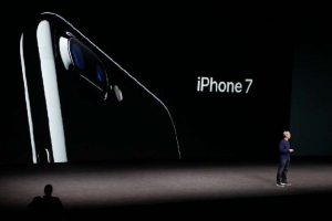 新iPhone聽日起訂 多處微調無大改