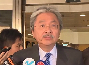 曾俊華忠告政府不要再就申報問題浪費時間