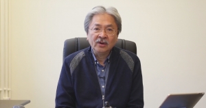 曾俊華網上直接回應市民對香港願景提問