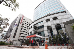 國民黨帳戶被凍結拖欠黨工9月份薪金