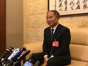 饒戈平開口為「七警案」降溫