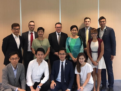 民主黨國際事務委員會今早與英國總領事交流
