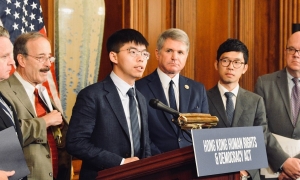 黃之鋒承認串謀勾結外國勢力罪&nbsp;求情﹕不及黎智英案嚴重