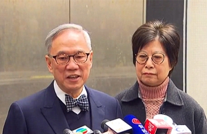 曾蔭權出獄拒比較梁振英怕牽起嬲怒及怨恨