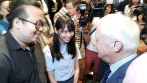 彭定康：中國和香港的未來由下一代決定
