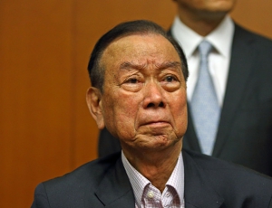 親友揭劉皇發病況之迷