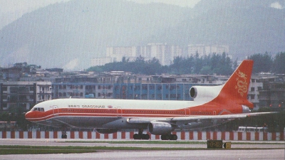 【博評】不惑青年：懷念港龍航空（二）&mdash;&mdash; 你以為「三星」是手機嗎？