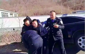 遼寧男子與妻感情破裂竟駕車撞死5學童發洩