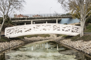 西班牙建全球首條3D打印橋 建材環保可循環