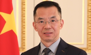 盧沙野言論引議 中方﹕個人觀點不應過度解讀