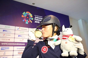 亞運女子馬術盛裝舞步港選手蕭頴瑩奪金牌