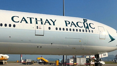 國泰航空連機身公司招牌都搞錯