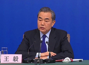 王毅：「中國崩潰論」自己先崩潰了