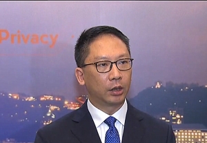 傳聞律政司司長袁國強大除夕離任由鄭若驊接棒