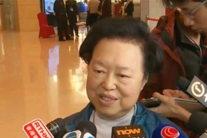 譚惠珠首次暗撐梁振英連任