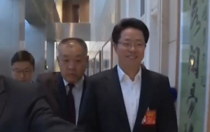 張曉明高呼：都是謠言
