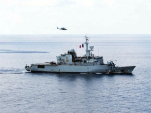 法艦闖台灣海峽惹怒中國被拒參加建軍70年活動