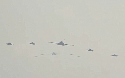 美軍派戰略轟炸機飛越朝鮮半島展示實力