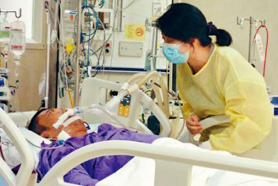 肝衰竭李先生終再獲捐肝