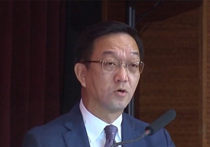 劉業強將「王安石變法」比喻「林鄭月娥修例」