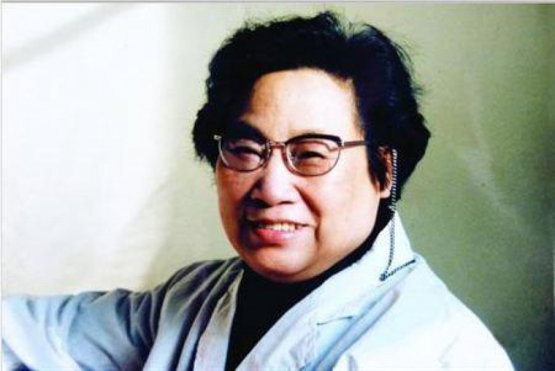 華人首位 「三無教授」屠呦呦獲醫學諾獎