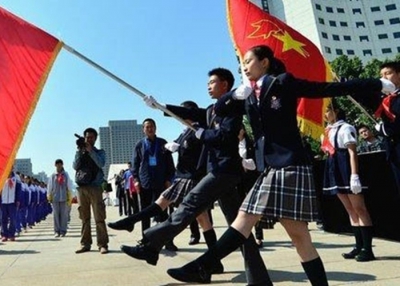 共青團經費缩五成 團校取消招生