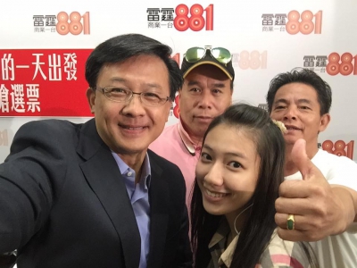 何君堯義工黃四川：經不起追擊 就不要出席論壇