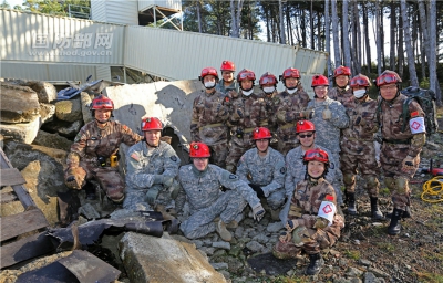 中美兩軍舉行人道主義救援減災研討交流活動