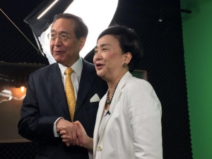 「和風」吹到？港大校委會議重返校園舉行