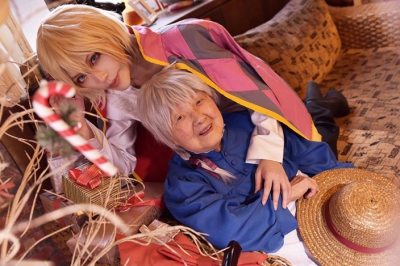 台灣91歲婆婆 與孫女cosplay哈爾移動城堡