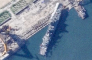 朝鮮下水時側翻護衛艦重新扶正，然後呢？
