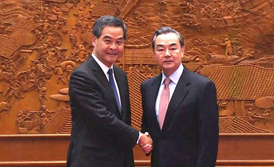 王毅：外交部非常支持梁振英的貢獻