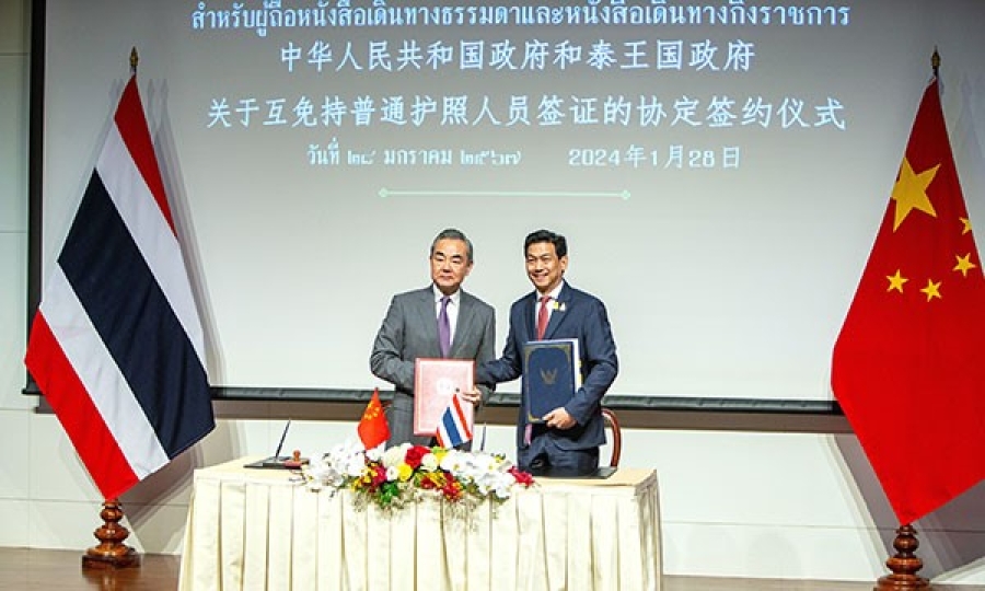 中泰雙方3月起互免簽證 王毅﹕迎來兩國人民交流新高潮