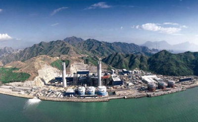 油價7年新低 兩電料減價