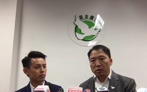 胡志偉宣佈競逐民主黨主席