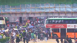 午膳時間中環再現快閃堵路