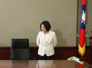 官媒刪走批評蔡英文「老姑婆」性格稿件