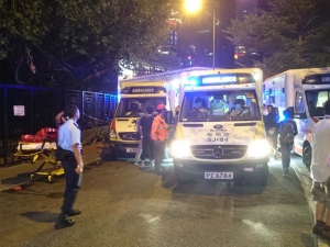 噴射船撞不明物體124人傷5危殆