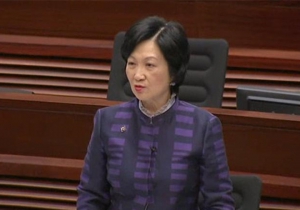 葉劉淑儀批評林鄭月娥房屋政策不切實際
