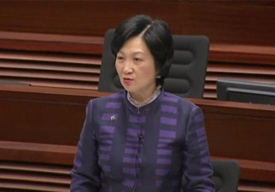 葉劉淑儀批評林鄭月娥房屋政策不切實際