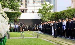 特區政府舉行抗戰勝利紀念儀式向先烈致敬及哀悼死難者