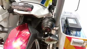交警鐵馬前後裝「車CAM」違例駕駛者無得走