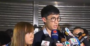 政府申請禁制令被拒游梁二人今日仍可宣誓