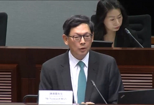 金管局總裁陳德霖警示樓市風險正增加